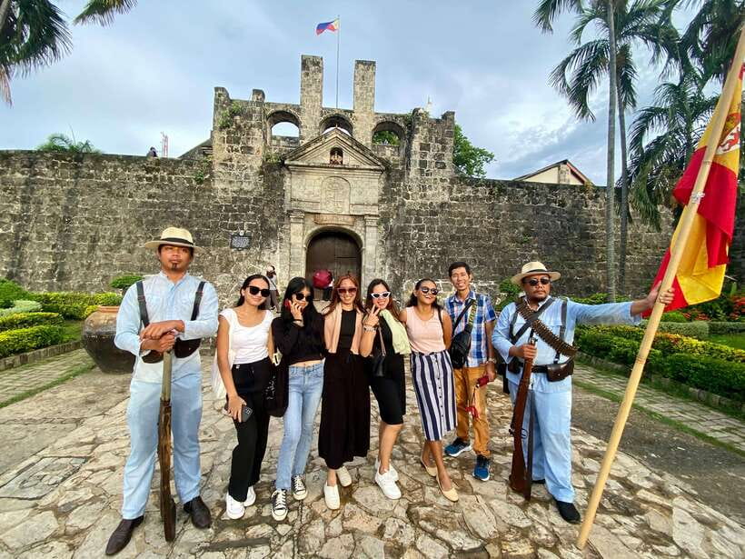Cebu City: Walking Tour - Cebu City is best on foot, not just as postcards