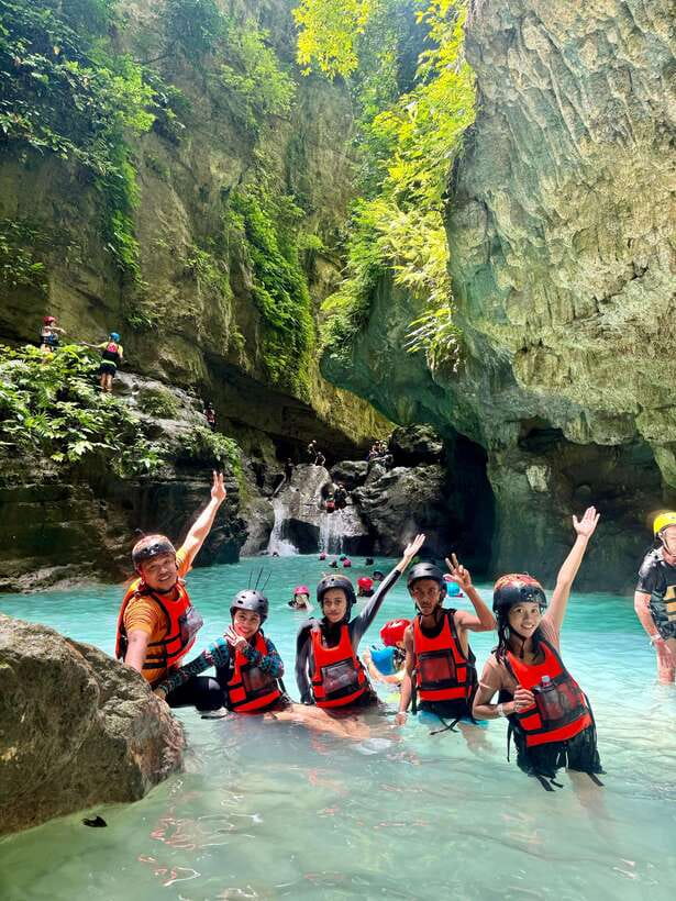 Moalboal: Kawasan Canyoneering with Lunch & Free Transfers - Key things I’d focus on before you go