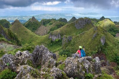 Private Kawasan Falls and Osmena Peak Day Trip from Cebu City - Kawasan Falls: Walk In, Then Swim in Turquoise Water